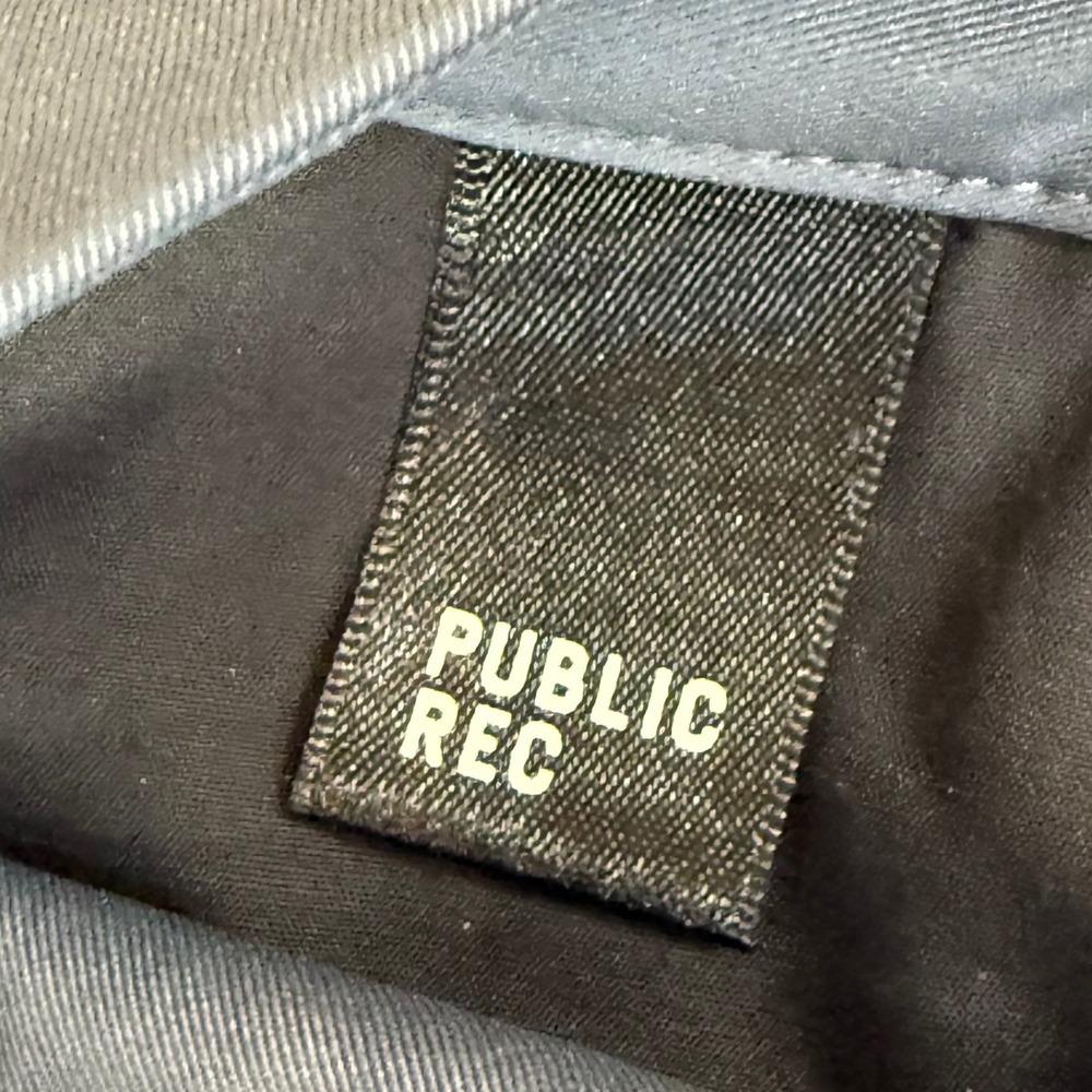 Public Rec Golf Pants‎ Mens 40x32 Dark Gray Performance Straight Leg Trouser - Picture 8 of 11
